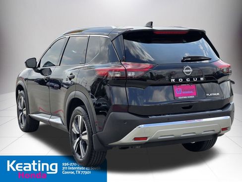 Used 2023 Nissan Rogue Platinum w/ Platinum Premium Package image 8