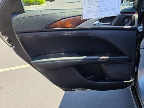 Used 2020 Lincoln MKZ Reserve image 18