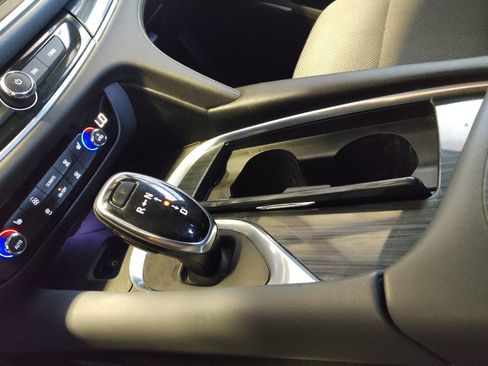 Used 2019 Buick Enclave Preferred FWD image 26