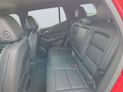 Used 2026 Chevrolet Equinox LT w/ Convenience Package II AWD/4WD image 15