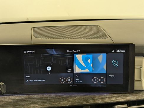 Used 2024 Hyundai Santa Fe Calligraphy image 18