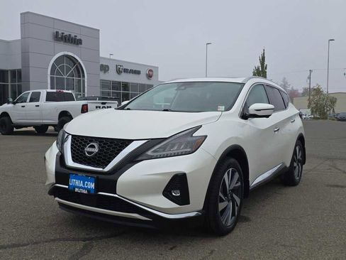 Used 2024 Nissan Murano SL image 1