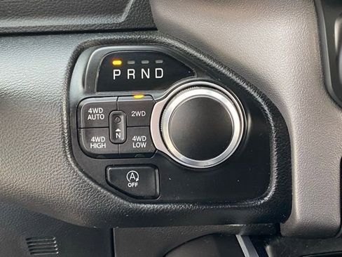 Used 2022 RAM 1500 Big Horn AWD/4WD image 30