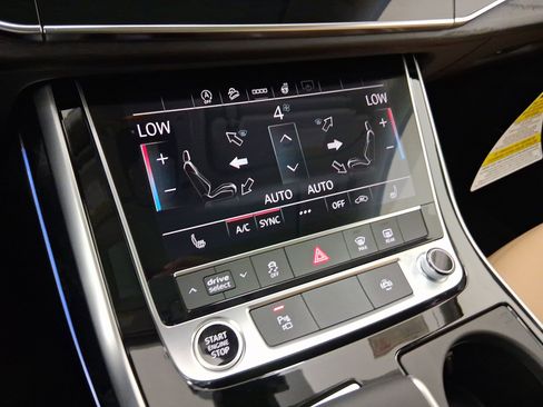 New 2026 Audi Q7 3.0T Premium AWD/4WD image 25