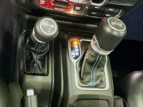 Used 2023 Jeep Wrangler Unlimited Rubicon 4xe w/ Safety Group image 25