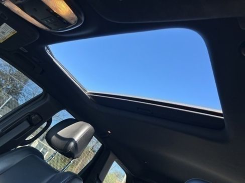 Used 2021 Jeep Grand Cherokee Laredo X image 17