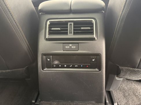 Used 2024 MAZDA CX-90 Plug-In Hybrid w/ Premium Plus AWD/4WD image 15