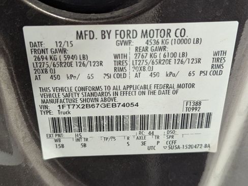 Used 2016 Ford F250 Lariat w/ Chrome Package image 17