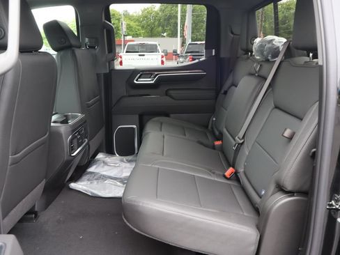 New 2026 Chevrolet Silverado 1500 LTZ w/ LTZ Premium Package AWD/4WD image 20