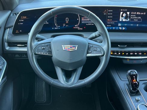 Certified 2024 Cadillac XT4 Premium Luxury image 16