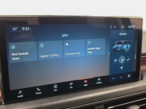 Used 2022 Lincoln Nautilus Reserve w/ Equipment Group 201A AWD/4WD image 18