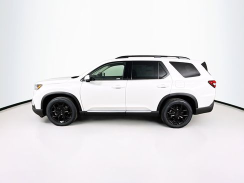 New 2025 Honda Pilot Touring image 7