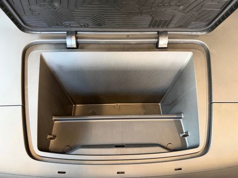 New 2026 Volvo EX30 Ultra w/ Climate Package image 37