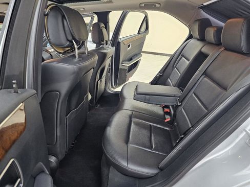 Used 2014 Mercedes-Benz E 350 Sedan image 26