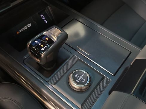 Used 2024 GMC Hummer EV 2X AWD/4WD image 17