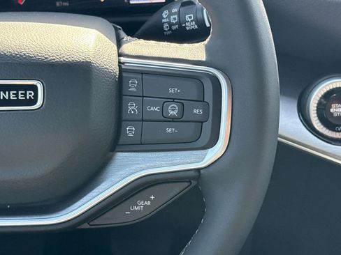 New 2026 Jeep Grand Wagoneer 4WD image 19