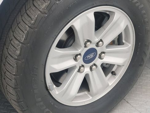 Used 2019 Ford F150 XLT image 31