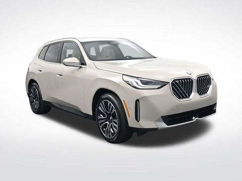 New 2026 BMW X3 xDrive30 w/ Convenience Package image 2