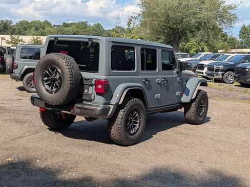 New 2026 Jeep Wrangler Unlimited Rubicon AWD/4WD image 3