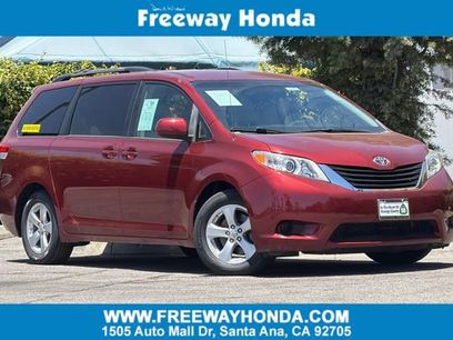 Used 2013 Toyota Sienna LE w/ Towing Pkg