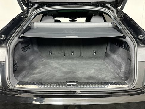 Used 2023 Audi Q8 Premium Plus w/ Premium Plus Package AWD/4WD image 26