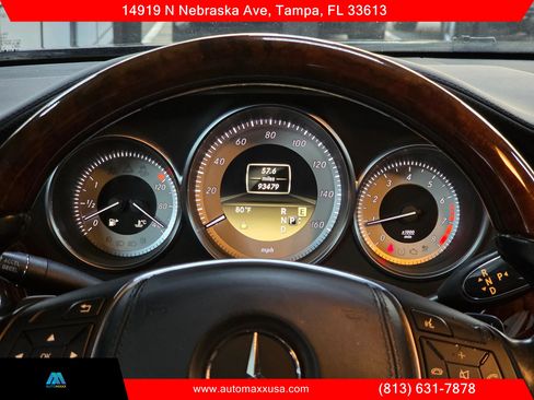 Used 2012 Mercedes-Benz CLS 550 w/ Premium I Pkg image 18