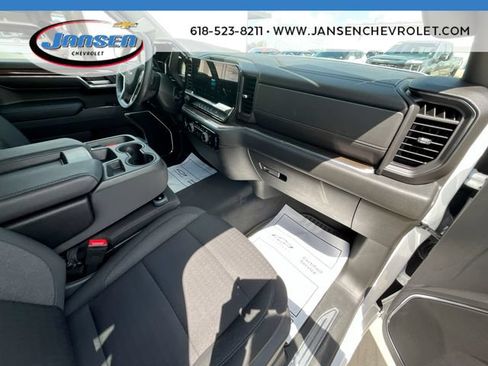 Used 2024 Chevrolet Silverado 1500 LT AWD/4WD image 28