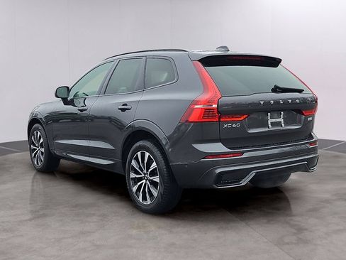 Used 2023 Volvo XC60 B5 Plus w/ Climate Package AWD/4WD image 6