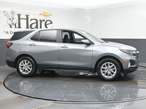 Used 2024 Chevrolet Equinox LT w/ LPO, Floor Liner Package image 1