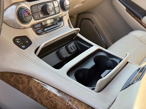 Used 2015 GMC Yukon Denali w/ Touring Package image 16