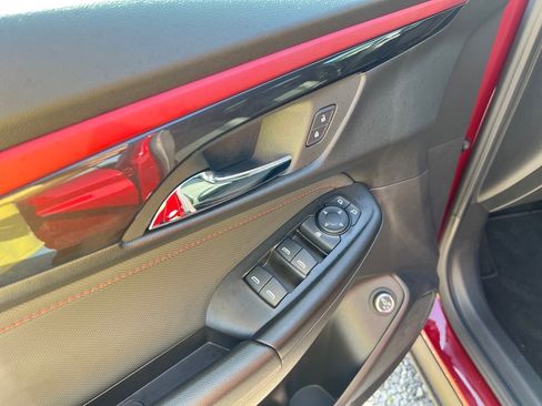 Used 2024 Chevrolet TrailBlazer RS w/ Convenience Package image 9