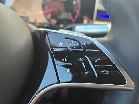 New 2026 Mercedes-Benz Maybach S 580 4MATIC image 33