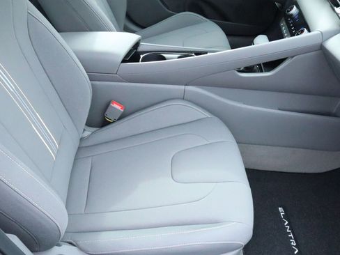 New 2026 Hyundai Elantra SEL Sport image 20