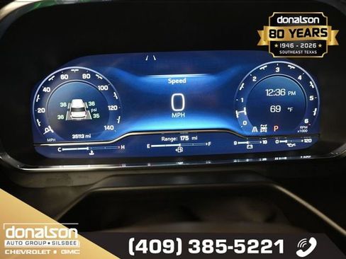 Used 2022 Chevrolet Suburban Z71 w/ Luxury Package image 6