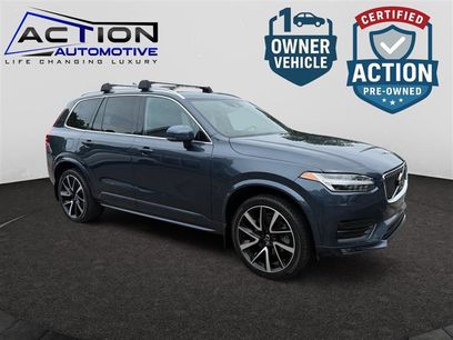 Used 2022 Volvo XC90 T6 Momentum w/ Advanced Package