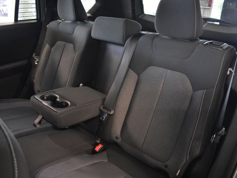 New 2026 Jeep Cherokee Laredo AWD/4WD image 26