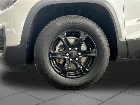 Used 2023 GMC Acadia AT4 w/ Preferred Package AWD/4WD image 11