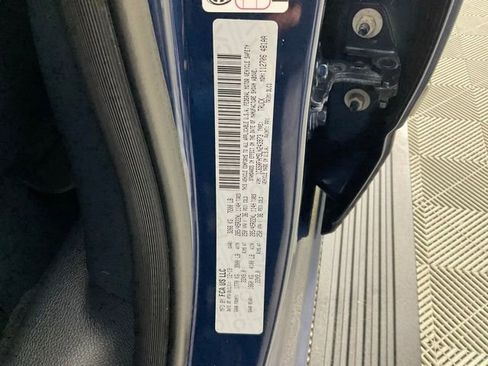 Used 2020 RAM 1500 Limited image 28