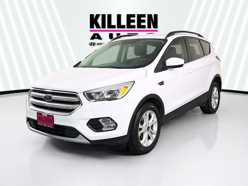 Used 2018 Ford Escape SE FWD image 3