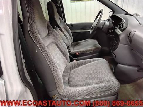 Used 1998 Dodge Caravan image 14