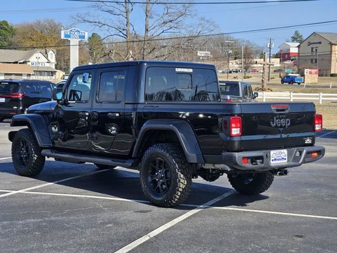 New 2026 Jeep Gladiator Sport image 4