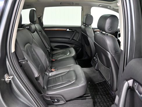 Used 2015 Audi Q7 TDI Premium Plus w/ Premium Plus Package AWD/4WD image 32
