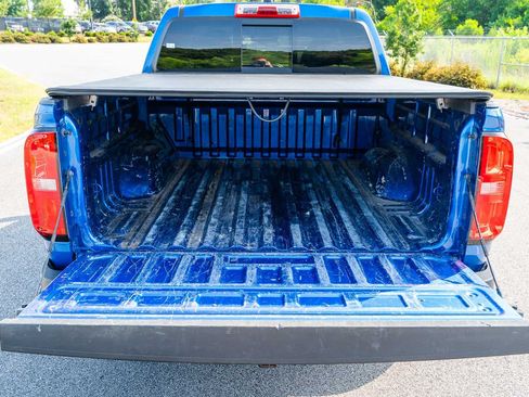 Used 2018 Chevrolet Colorado Z71 RWD image 15