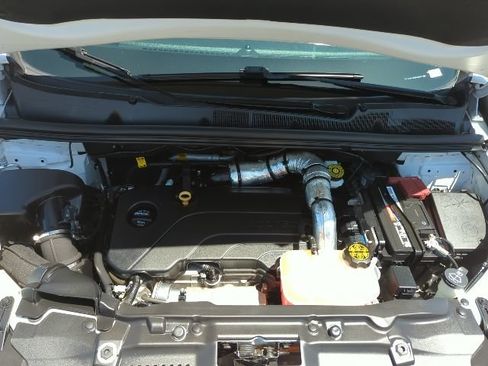Used 2021 Buick Encore Preferred w/ Safety Package II AWD/4WD image 24