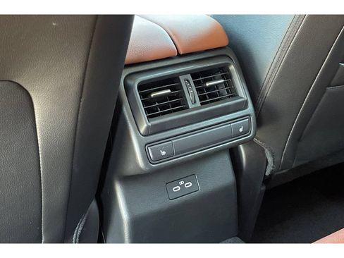 Certified 2025 MAZDA CX-50 AWD 2.5 Turbo w/ Premium Pkg image 44