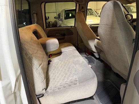 Used 2000 Ford F350 XLT AWD/4WD image 12