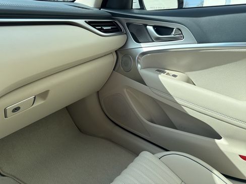 Used 2026 Genesis G70 2.5T Prestige AWD/4WD image 31
