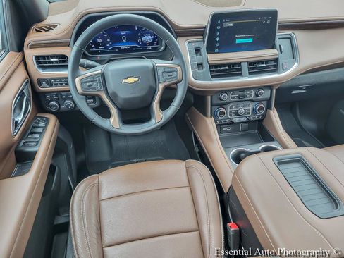 Certified 2023 Chevrolet Tahoe High Country AWD/4WD image 16