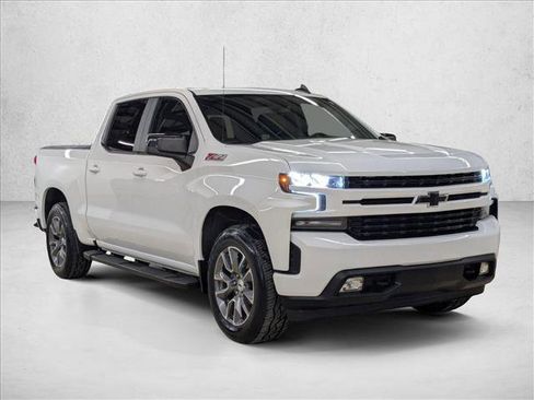 Used 2019 Chevrolet Silverado 1500 RST image 3