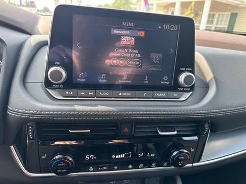 Used 2021 Nissan Rogue SV w/ Premium Package AWD/4WD image 41